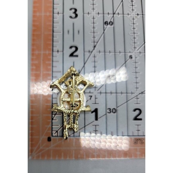 Cuckoo Clock Brooch Mother Of Pearl Roman Numerals Gold Tone - Picture 2 of 7
